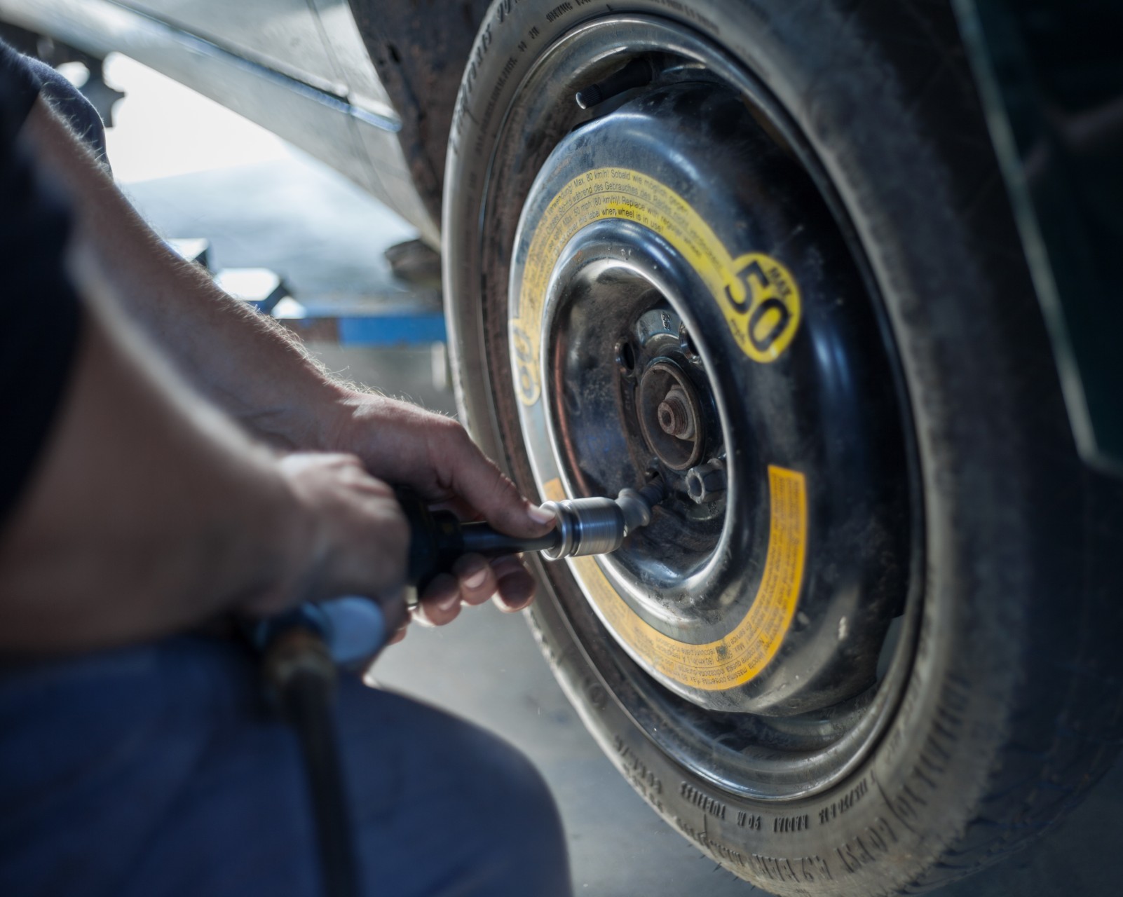 byta däck i Uppsala kan göras via Däckfixaren. 